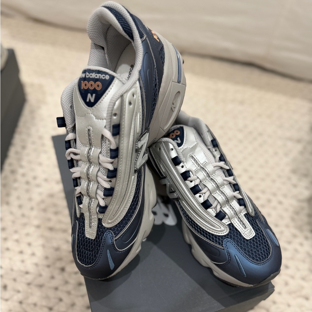 New Balance 1000 Blue Grey (M1000P) in a Men’s 9.5 / Women’s 11